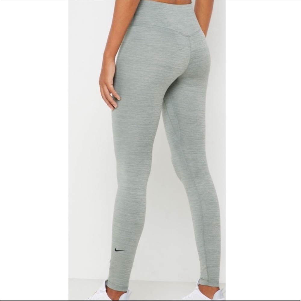 Nike One Leggings
